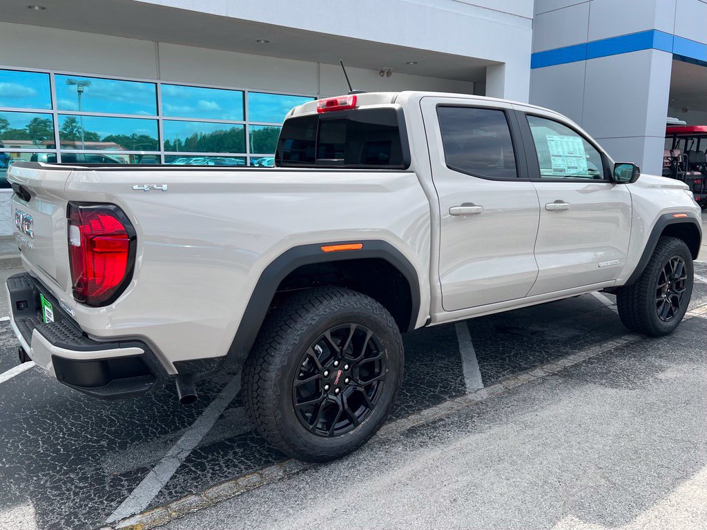 New 2026 GMC Canyon Elevation w/ Convenience Package AWD/4WD image 4