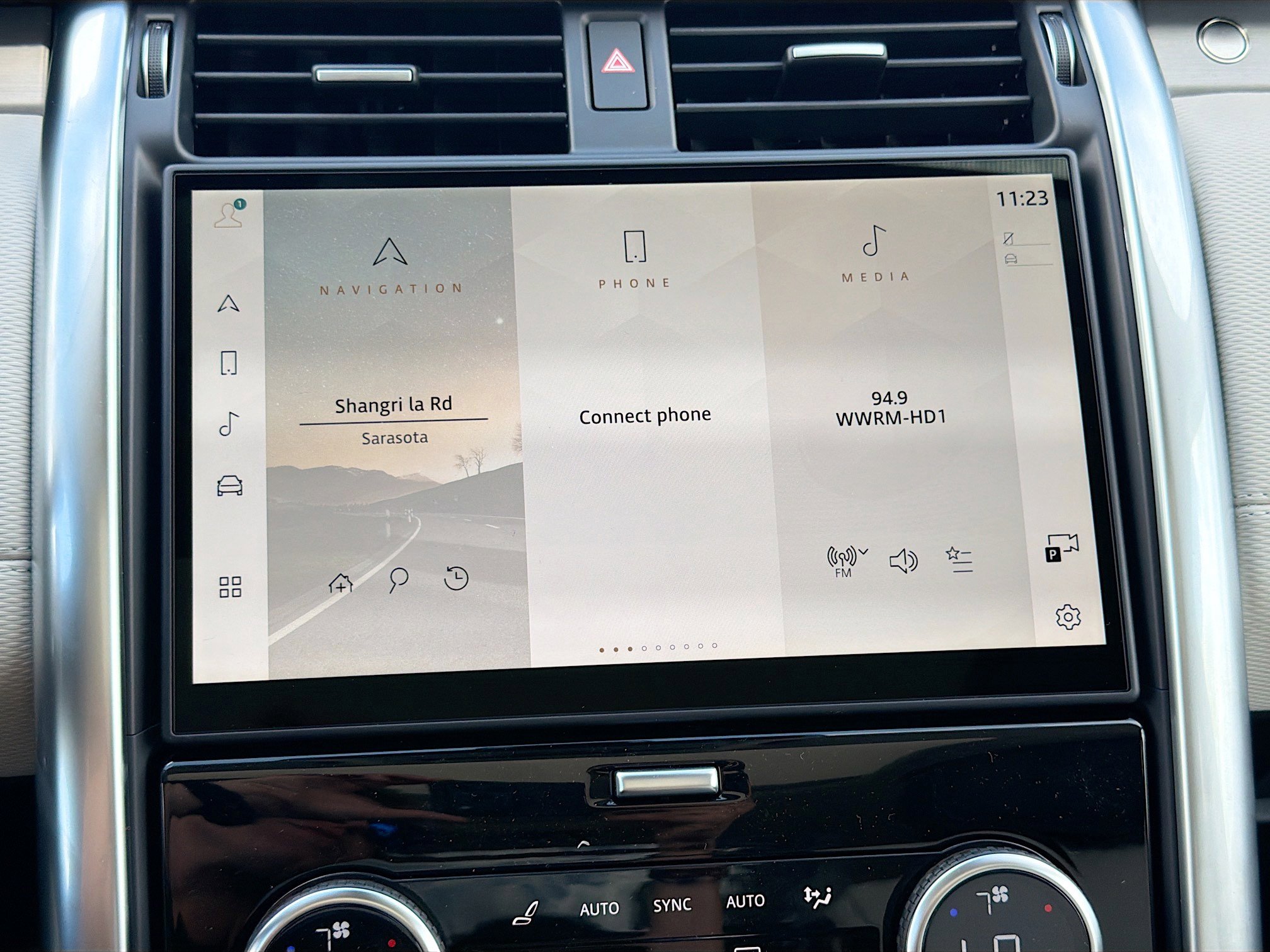 New 2026 Land Rover Discovery Dynamic SE AWD/4WD image 33