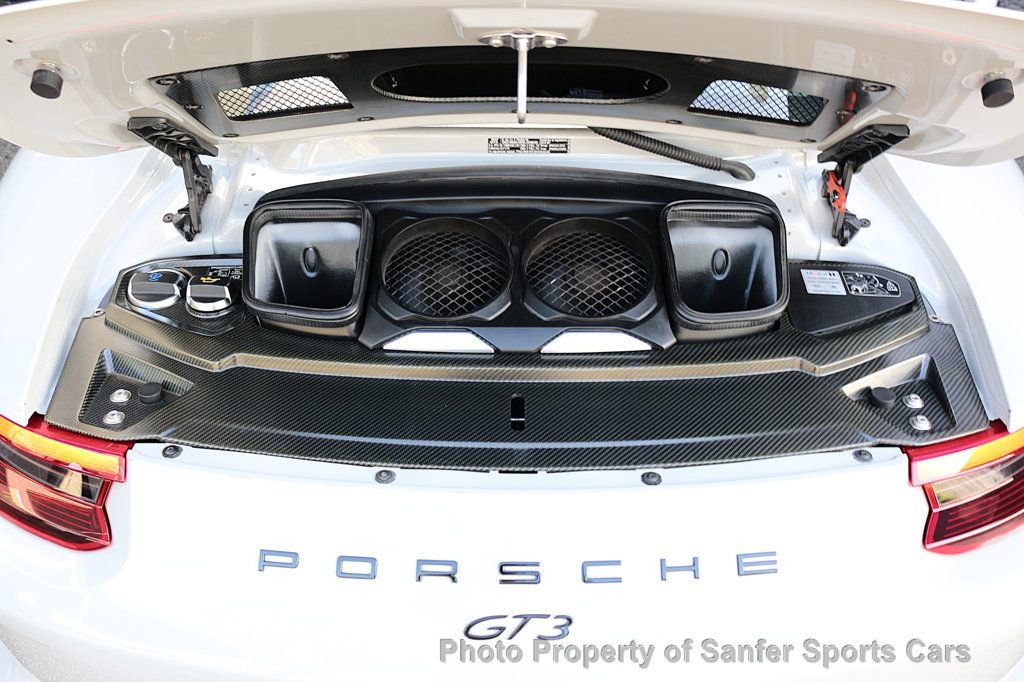 Used 2018 Porsche 911 GT3 image 9