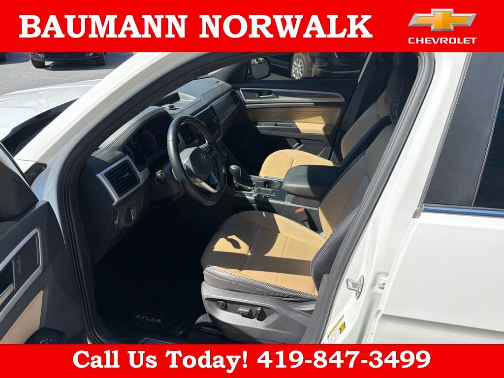 Used 2021 Volkswagen Atlas Cross Sport SE FWD image 13