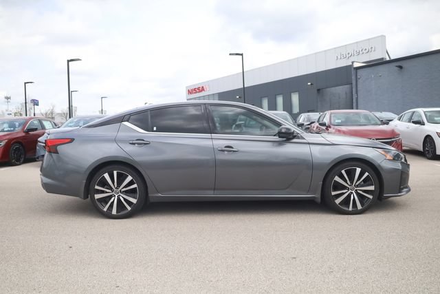 Used 2023 Nissan Altima 2.0 SR FWD image 22
