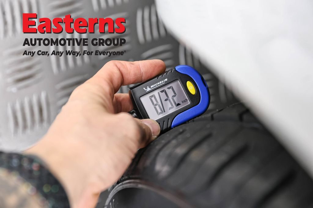 Used 2023 Tesla Model 3 Standard Range image 24