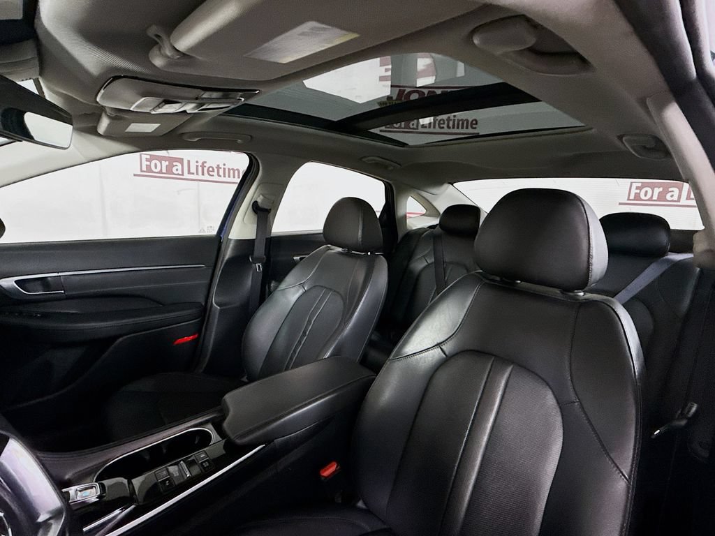 Used 2020 Hyundai Sonata Limited w/ Cargo Package FWD image 12