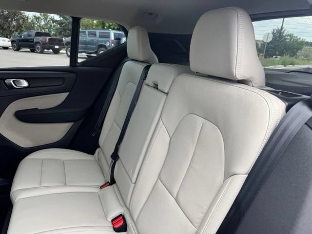 Used 2022 Volvo XC40 T5 Inscription w/ Advanced Package AWD/4WD image 17
