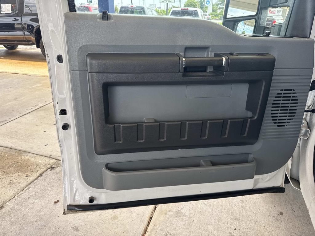 Used 2016 Ford F350 XL w/ Power Equipment Group RWD image 18