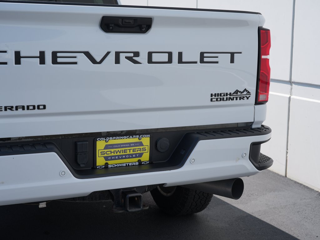 Certified 2024 Chevrolet Silverado 3500 High Country w/ LPO, Dark Essentials Package AWD/4WD image 11