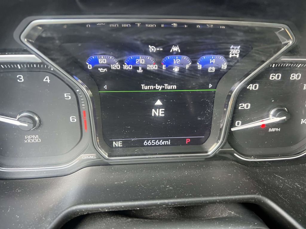 Used 2021 GMC Yukon SLT w/ SLT Luxury Plus Package image 24