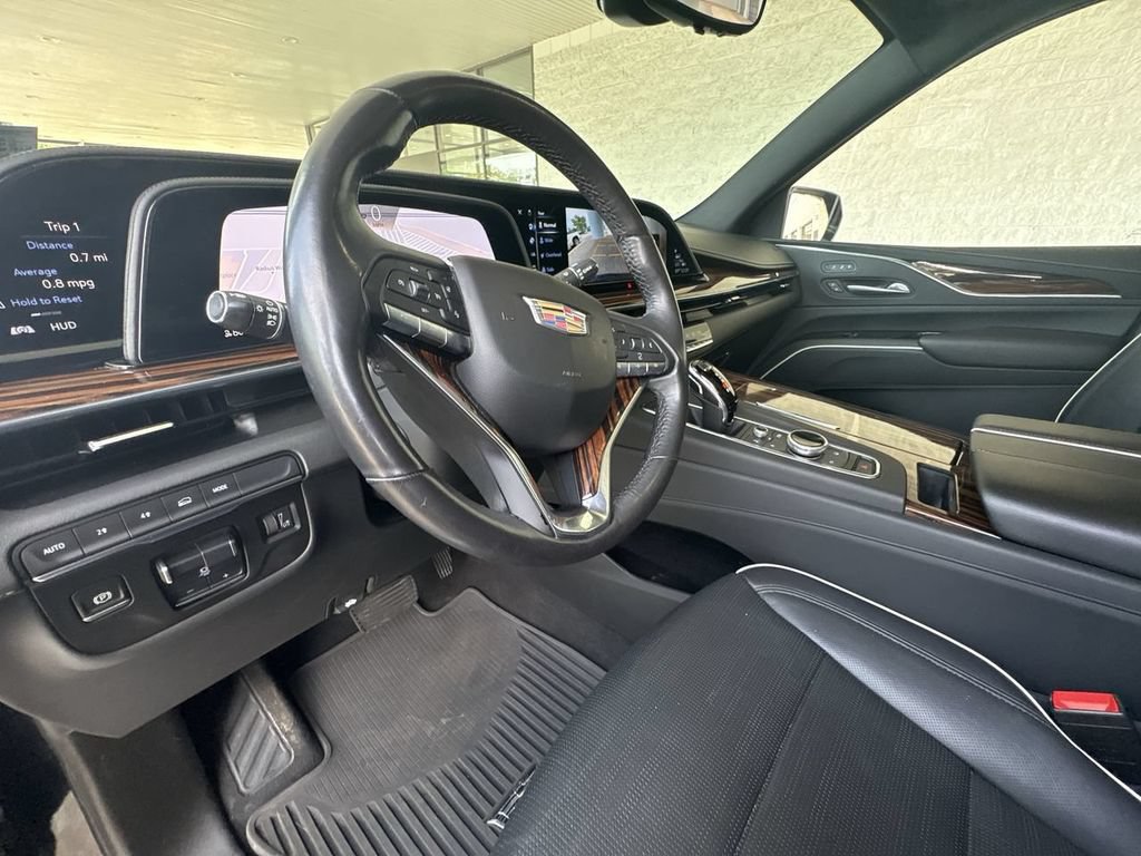 Certified 2021 Cadillac Escalade Premium Luxury w/ Performance Package AWD/4WD image 10