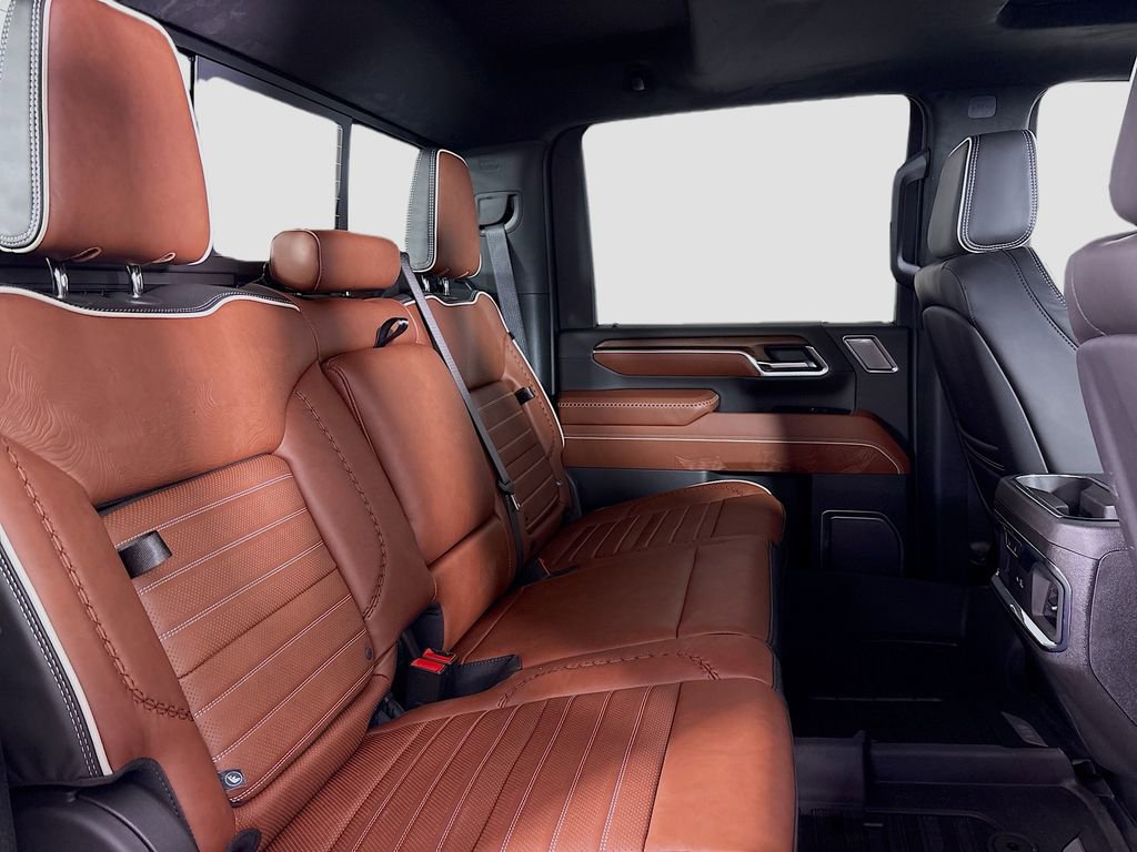 New 2026 GMC Sierra 3500 Denali Ultimate w/ LPO, Black Badging Package image 29
