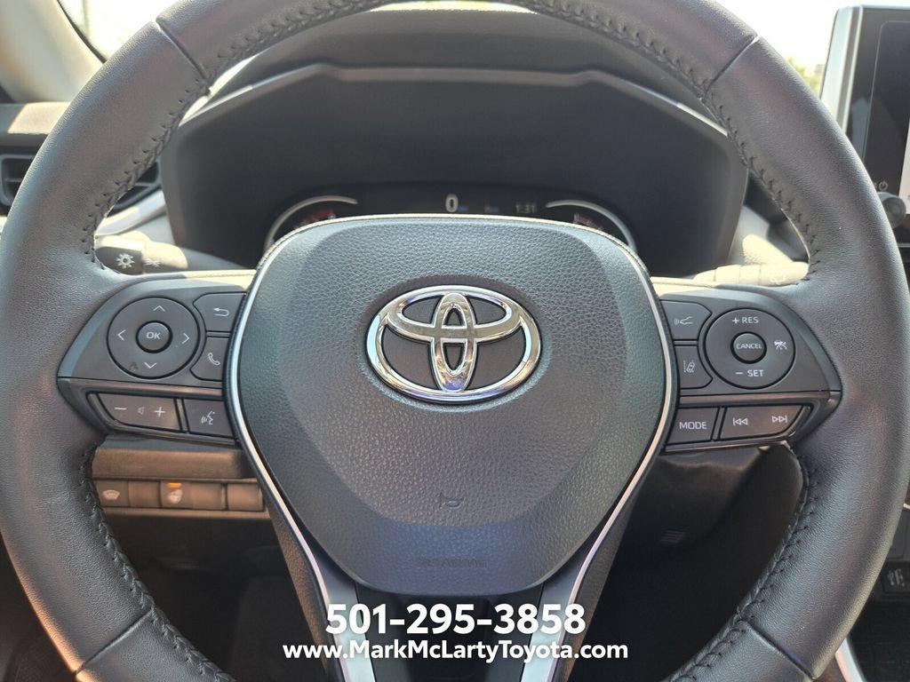 Used 2024 Toyota RAV4 XLE w/ Weather Package AWD/4WD image 21