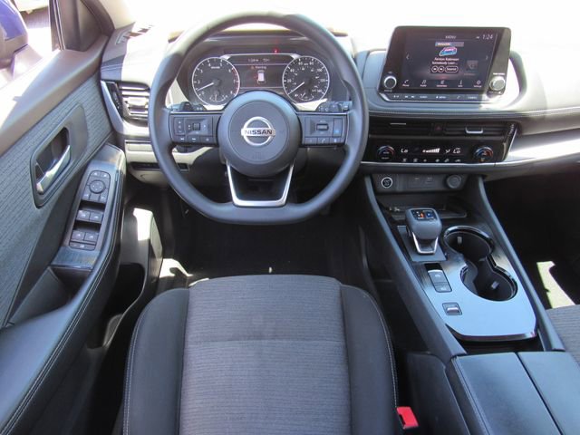Used 2021 Nissan Rogue SV image 18