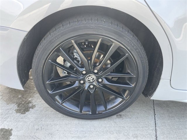 Used 2022 Toyota Camry XSE image 32