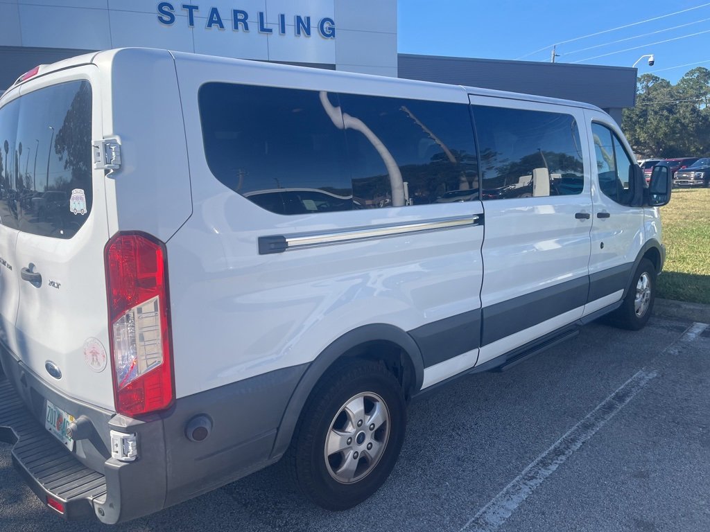 Used 2018 Ford Transit 350 XLT image 6