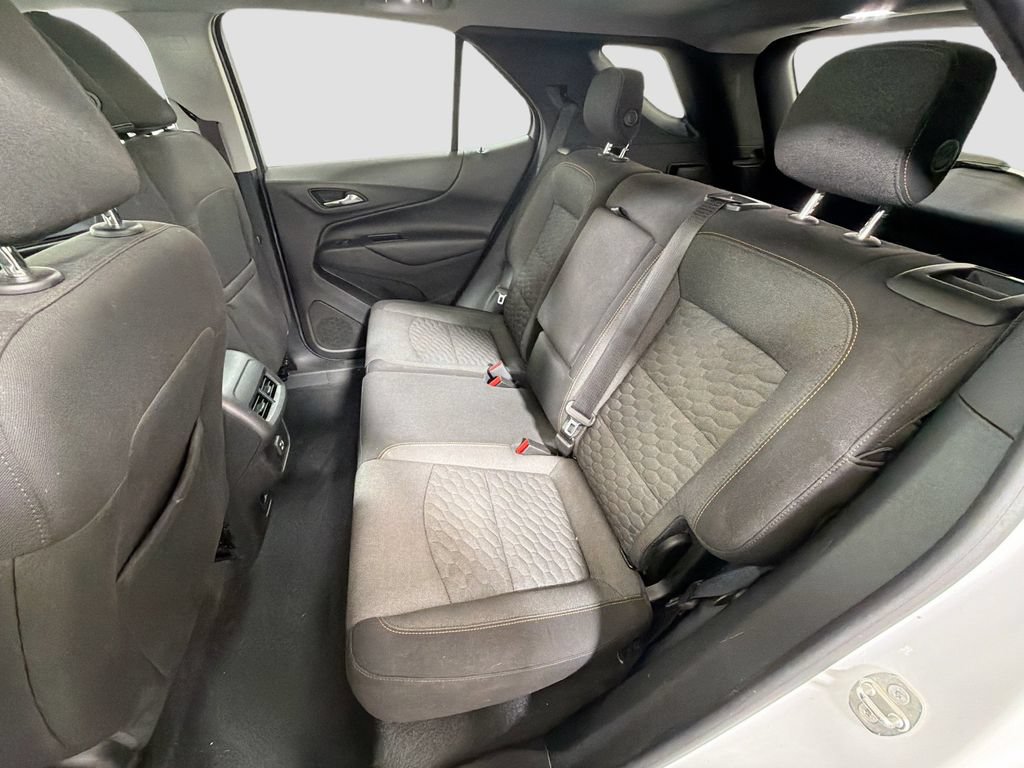 Used 2019 Chevrolet Equinox LT w/ Sun & Navigation Package AWD/4WD image 28