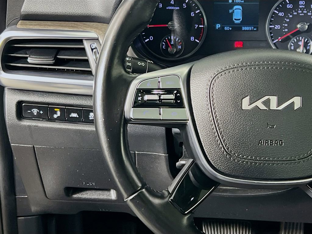 Used 2022 Kia Telluride EX image 10