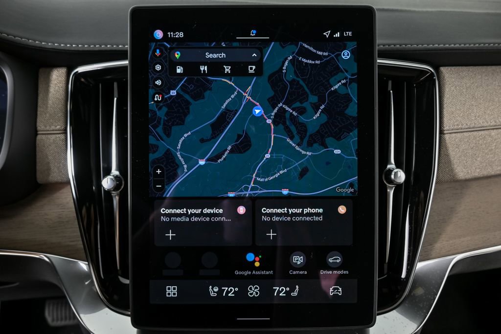 Certified 2026 Volvo XC90 B6 Plus w/ Protection Package Premier image 17