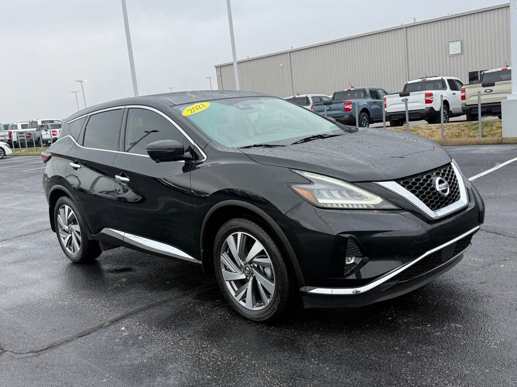 Used 2021 Nissan Murano SL w/ SL Moonroof Package image 2