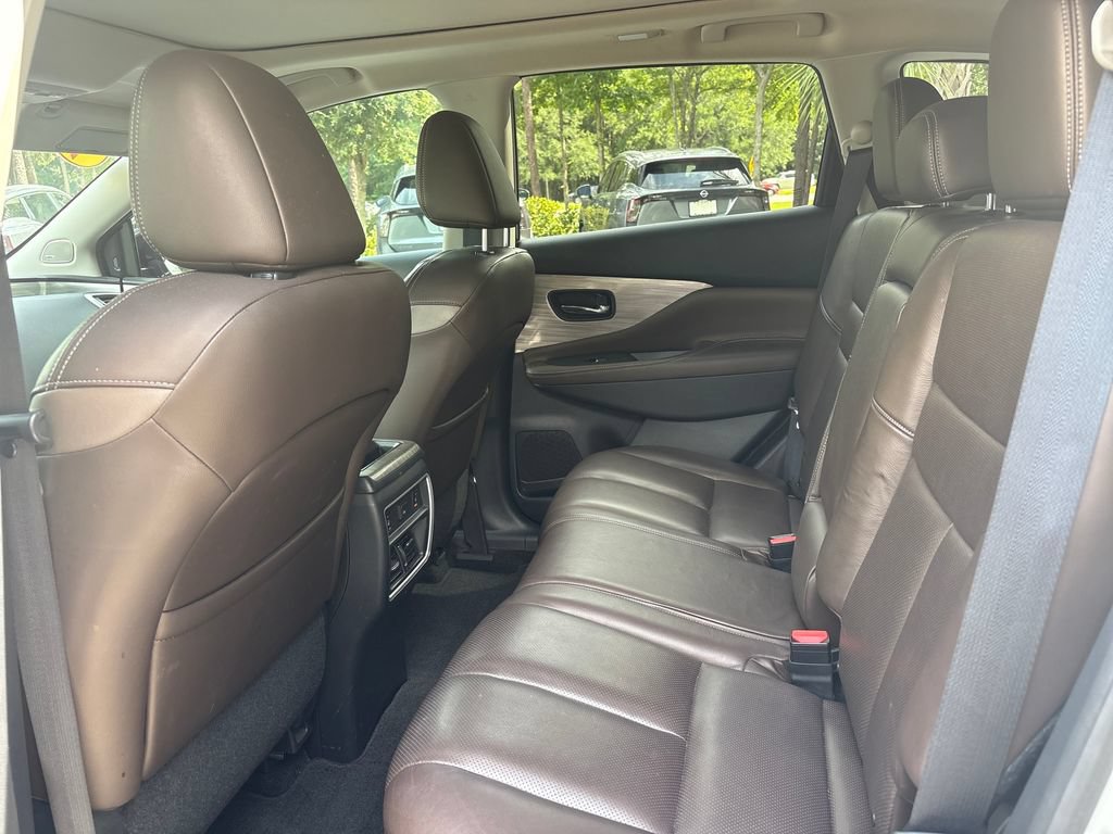 Used 2016 Nissan Murano Platinum w/ Platinum Technology Package FWD image 25