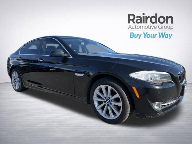 Used 2013 BMW 528i xDrive Sedan AWD/4WD image 1