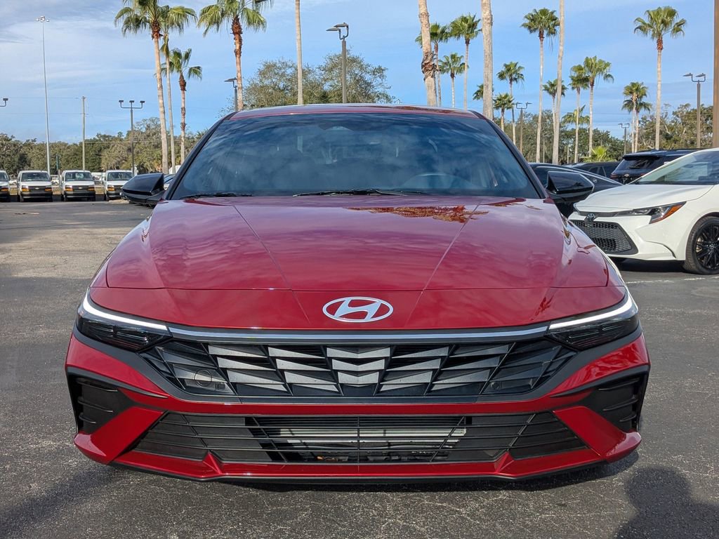 Used 2026 Hyundai Elantra Sport image 9