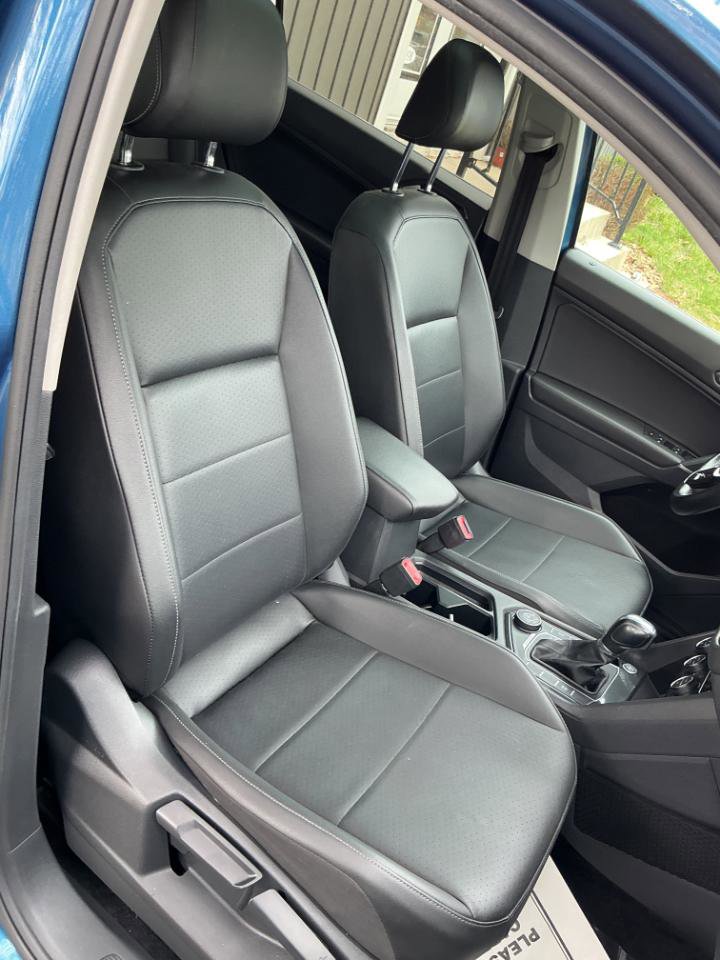 Used 2018 Volkswagen Tiguan SEL image 17