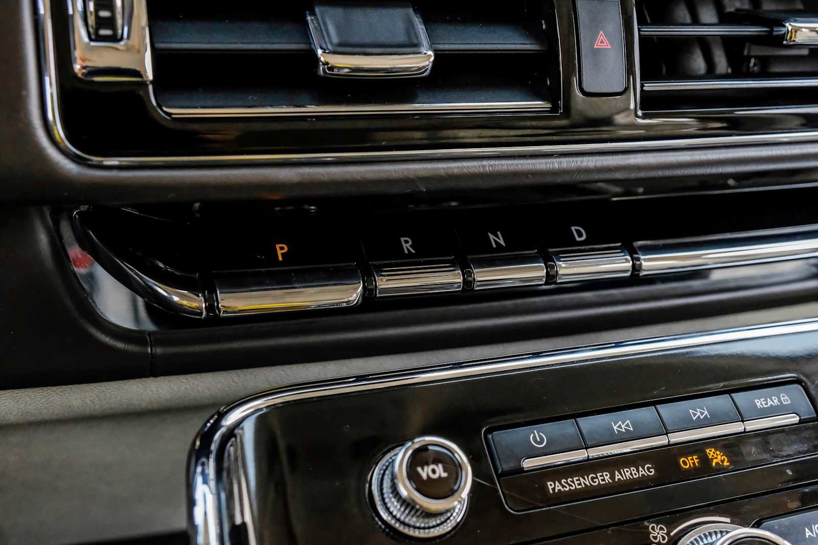 Used 2024 Lincoln Navigator Black Label AWD/4WD image 25