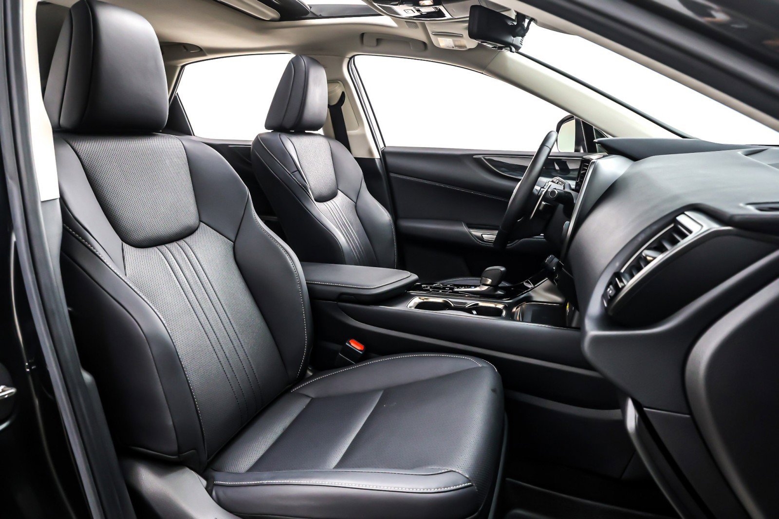 Used 2024 Lexus NX 350h AWD image 8