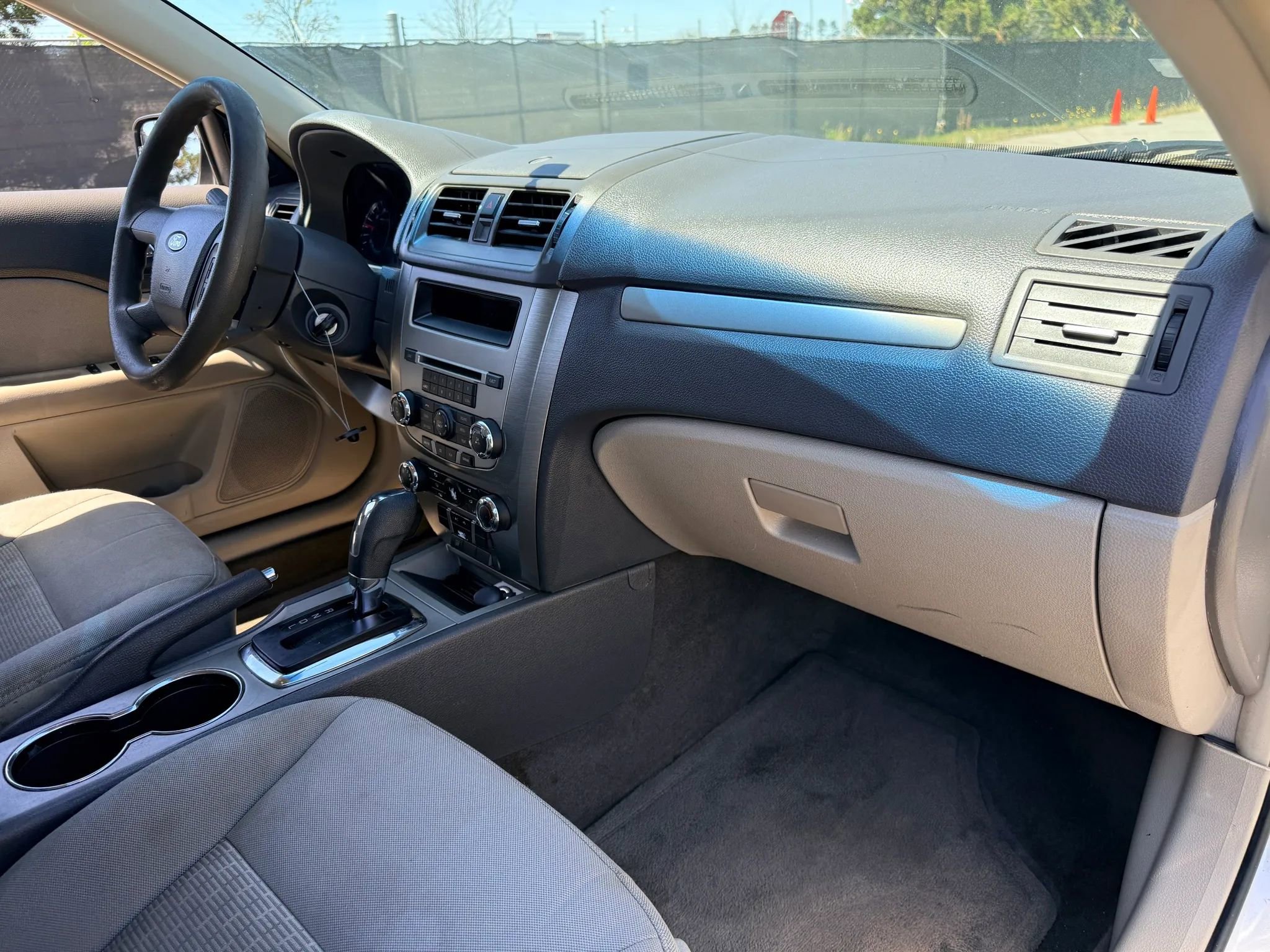 Used 2012 Ford Fusion SE image 19