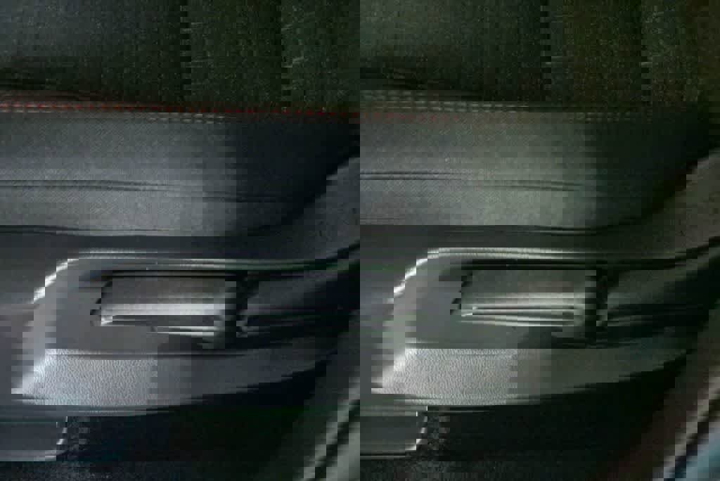 New 2026 Honda HR-V Sport image 22