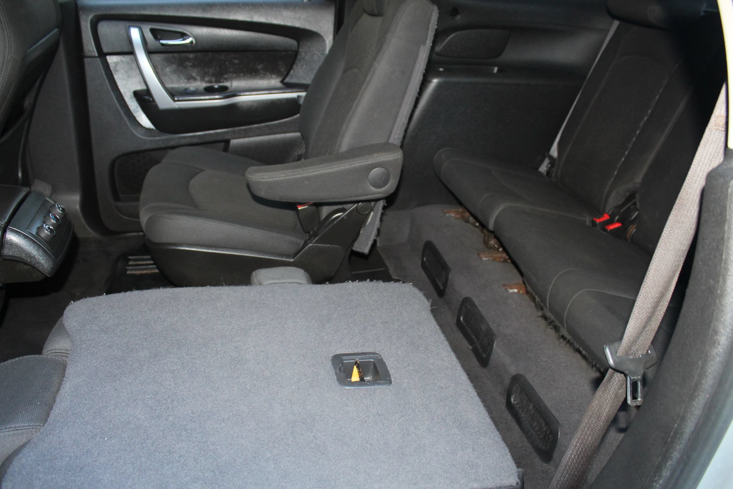 Used 2010 GMC Acadia SLE AWD/4WD image 13