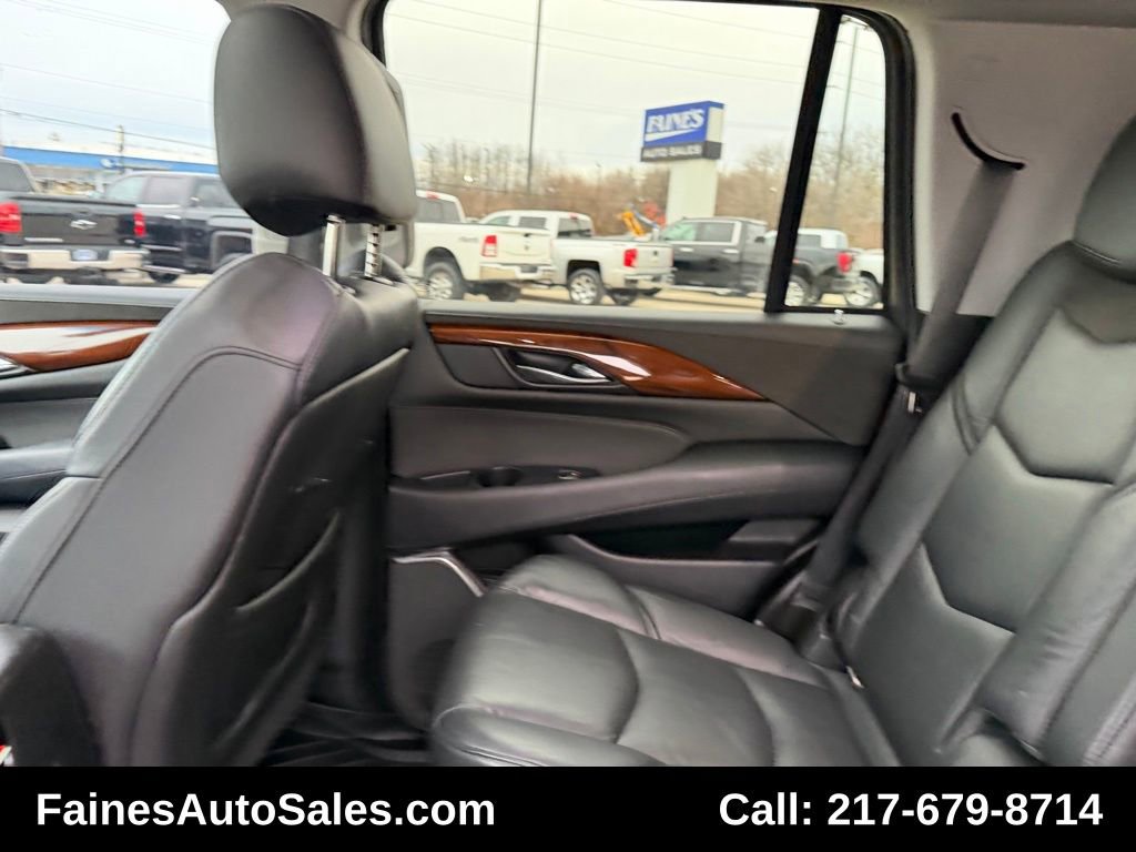 Used 2018 Cadillac Escalade Premium Luxury image 52