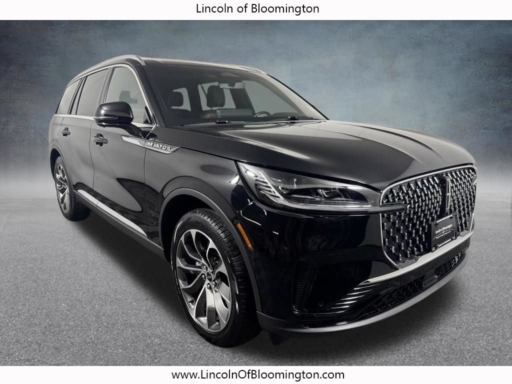 Certified 2025 Lincoln Aviator Reserve w/ Illumination Package AWD/4WD image 9