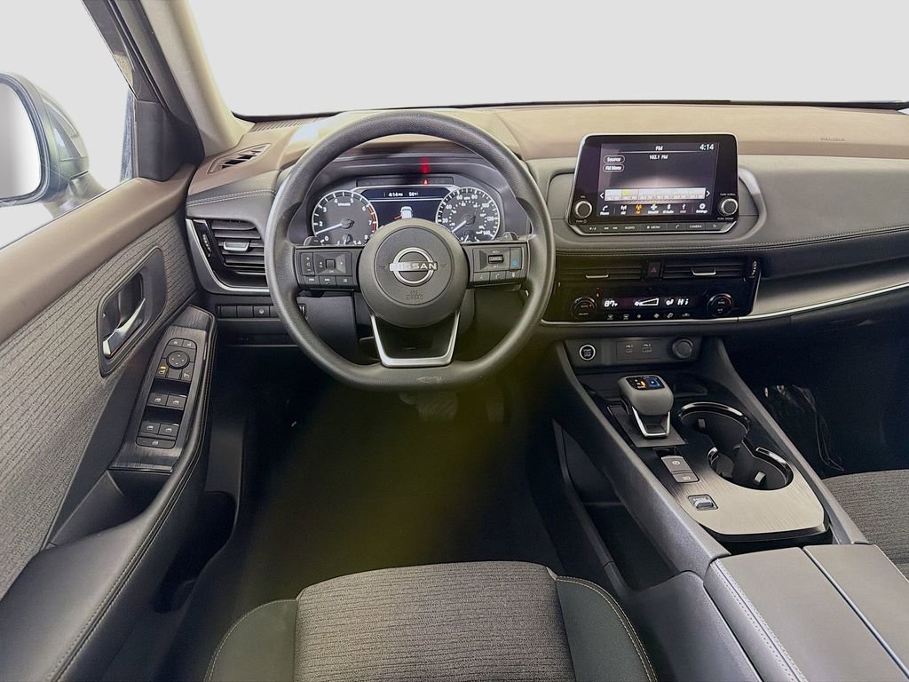 Used 2022 Nissan Rogue SV image 23