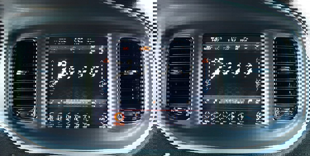 Used 2021 Dodge Charger GT w/ Blacktop Package image 47