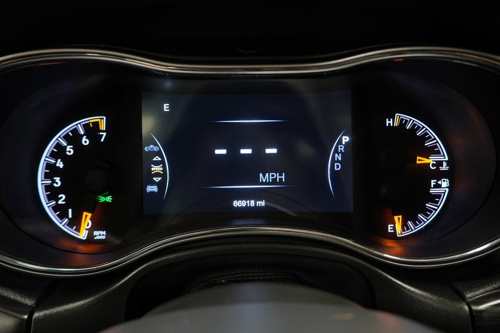 Certified 2022 Jeep Grand Cherokee Limited w/ Tech Group image 27