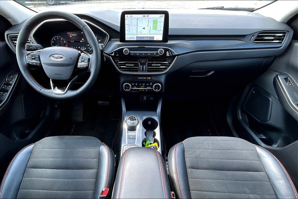 Used 2022 Ford Escape SEL w/ SEL Stealth AWD Package image 21