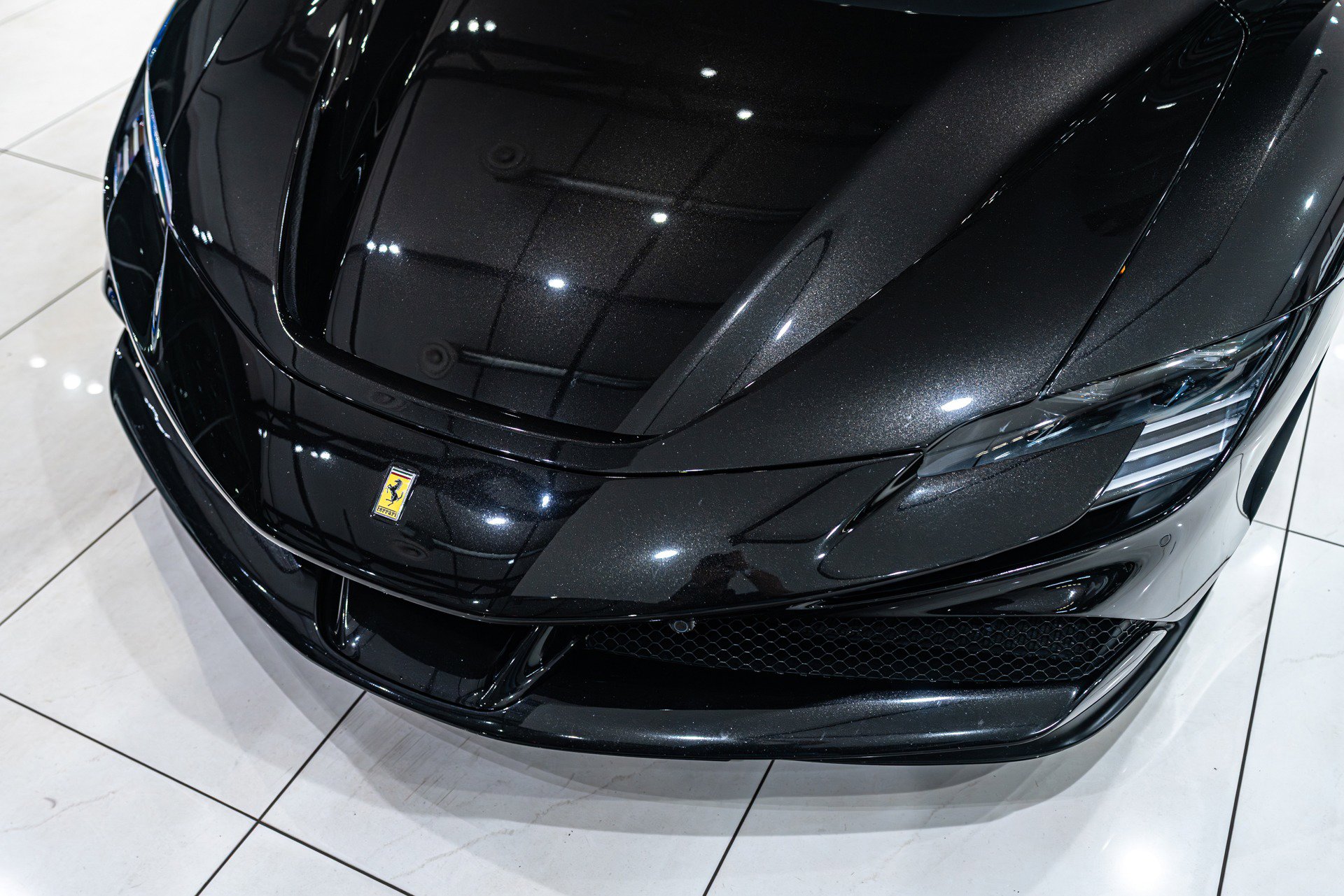 Used 2021 Ferrari SF90 Stradale image 40