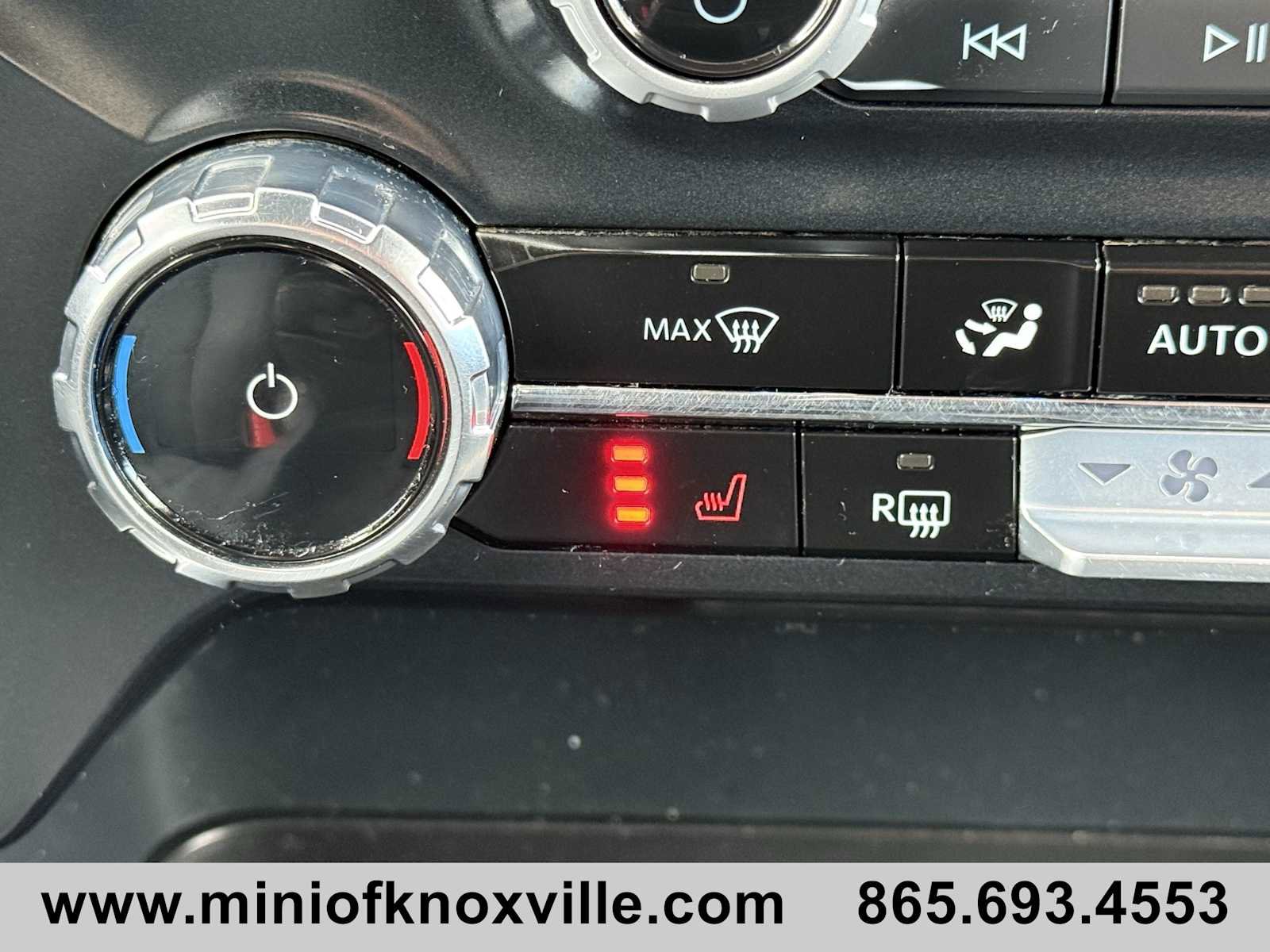 Used 2024 Ford F150 XLT w/ Equipment Group 302A MID image 22