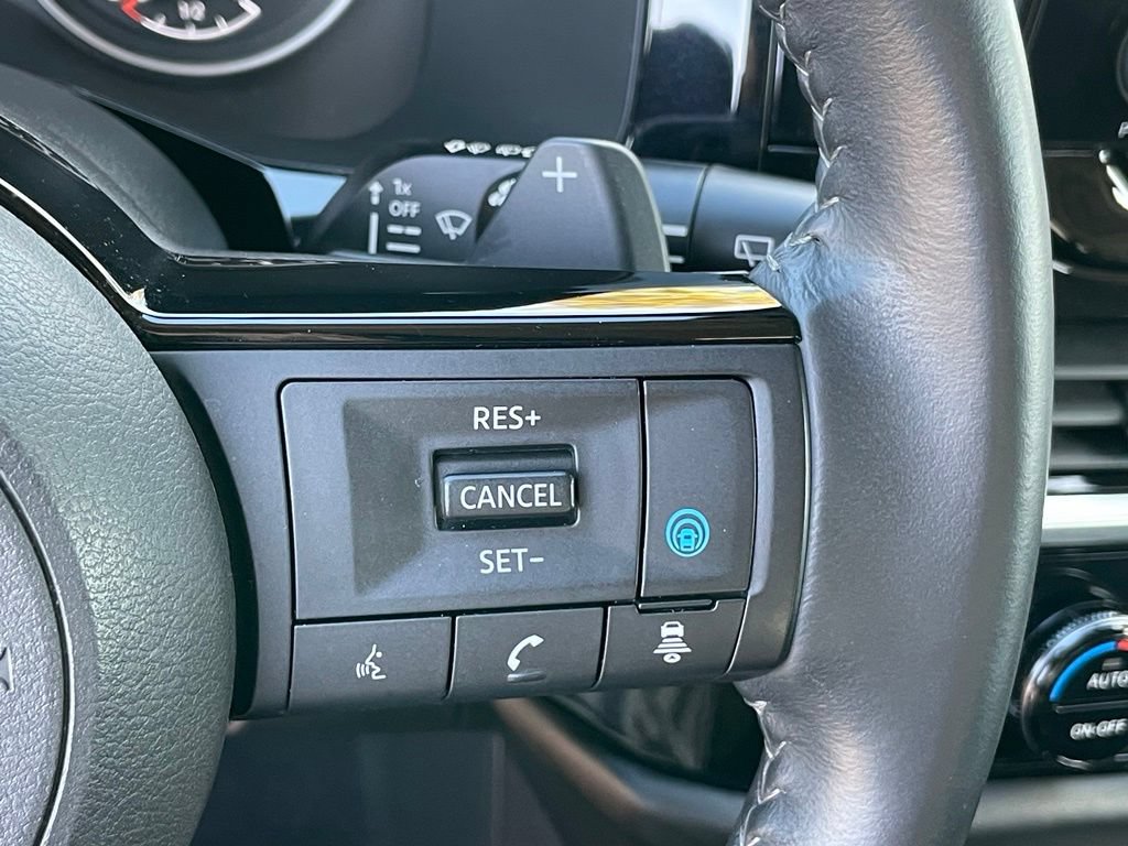 Certified 2024 Nissan Pathfinder SV w/ Lighting Package (N92) AWD/4WD image 16