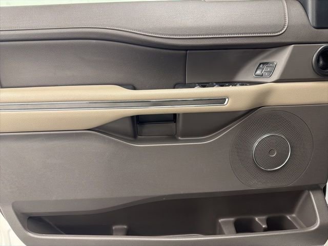 Used 2020 Ford Expedition XLT w/ Equipment Group 202A image 28