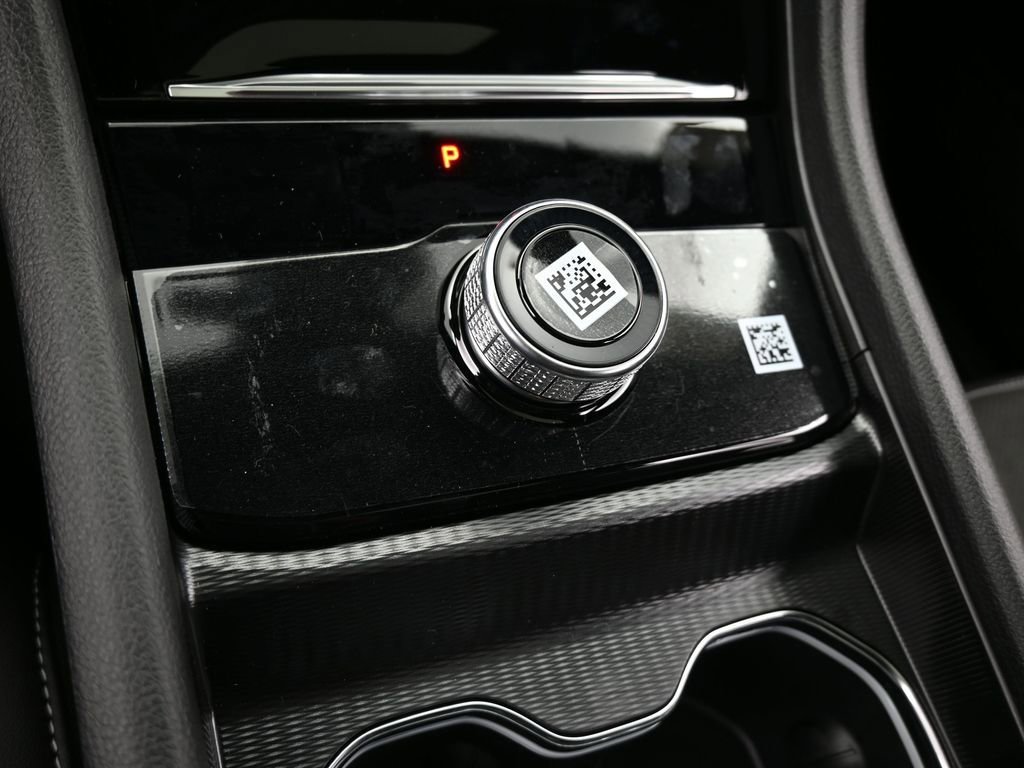 New 2025 Jeep Grand Cherokee Altitude image 22