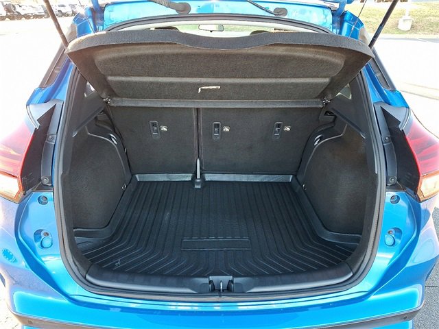 Used 2021 Nissan Kicks SR w/ SR Premium Package image 26