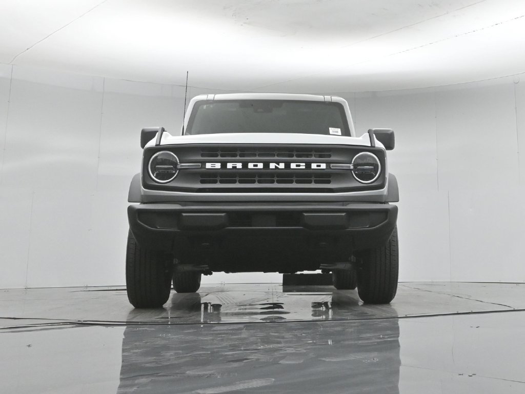 New 2026 Ford Bronco 2-Door AWD/4WD image 42