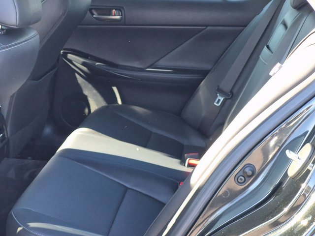 Used 2024 Lexus IS 300 F Sport image 18