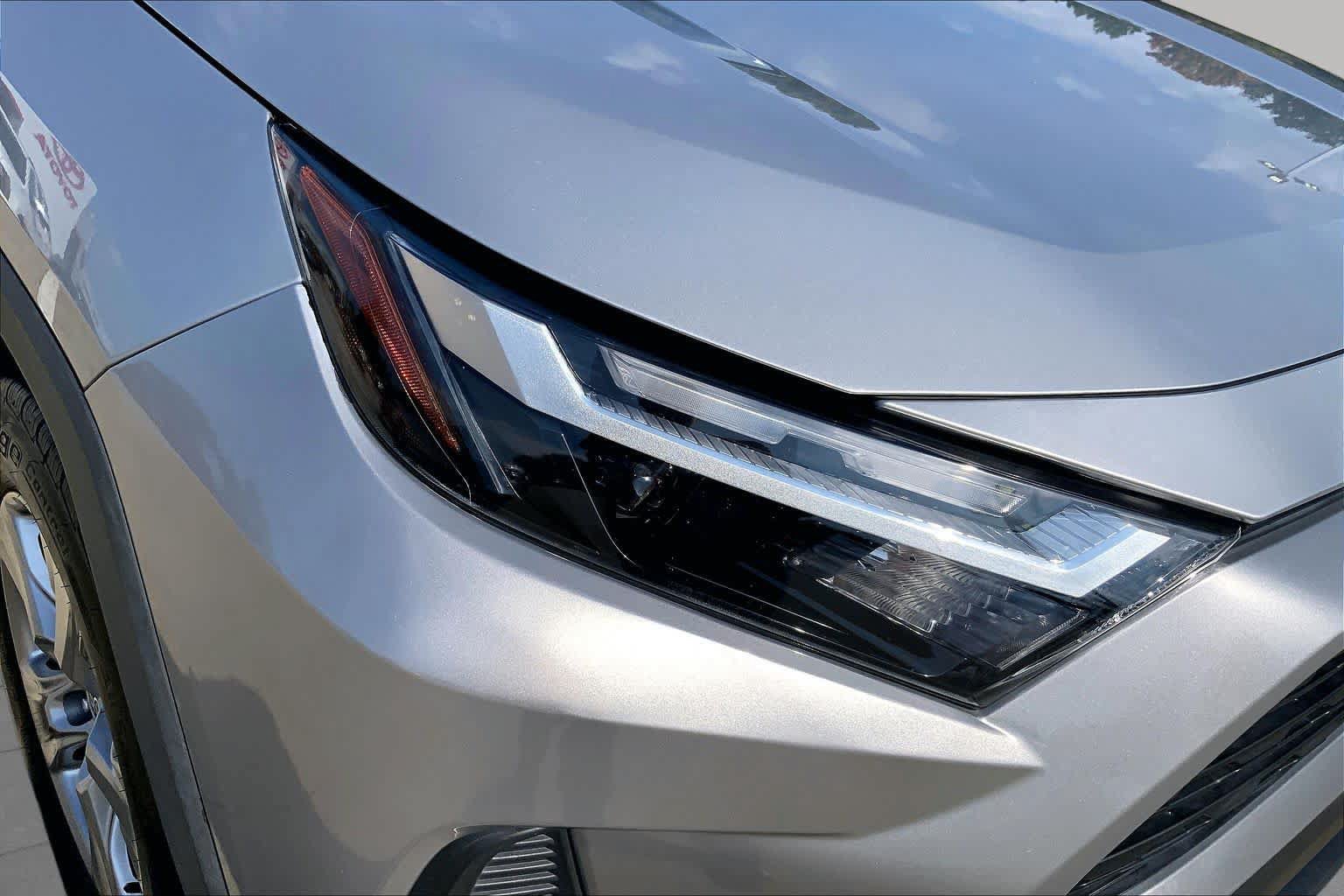 Used 2023 Toyota RAV4 XLE FWD image 51