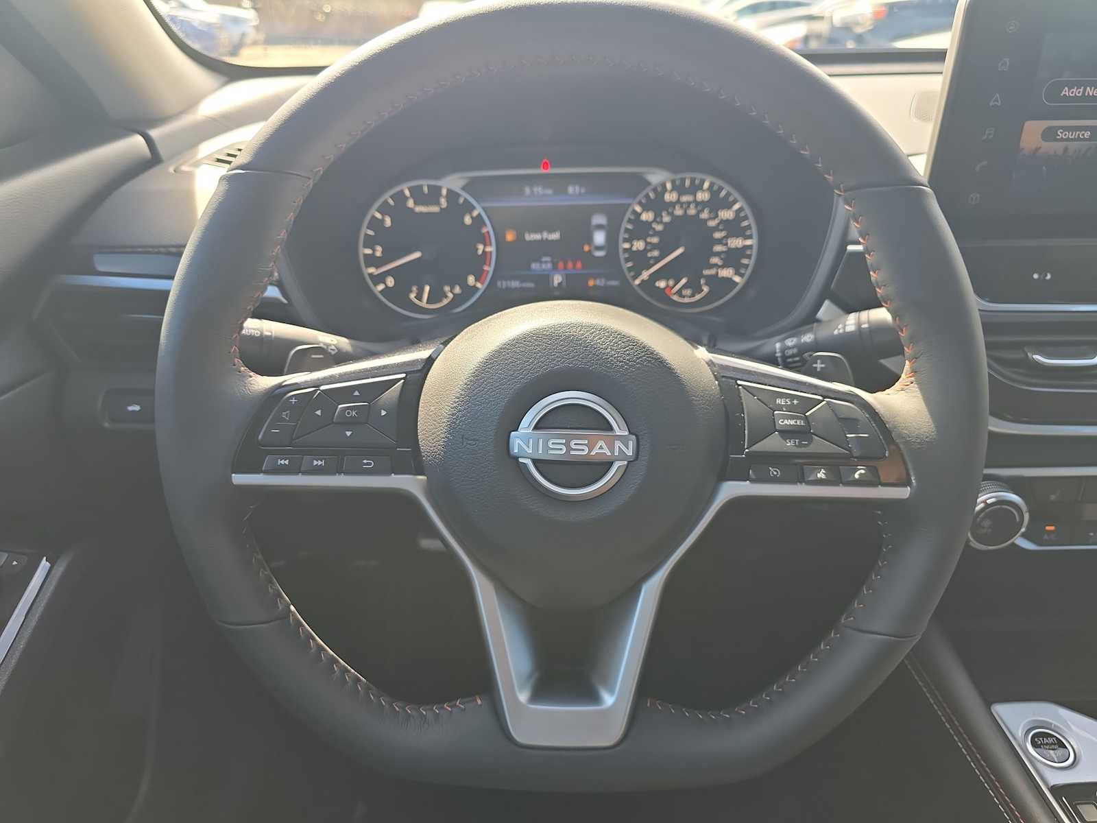 Used 2024 Nissan Altima 2.5 SR w/ SR Premium Package image 12