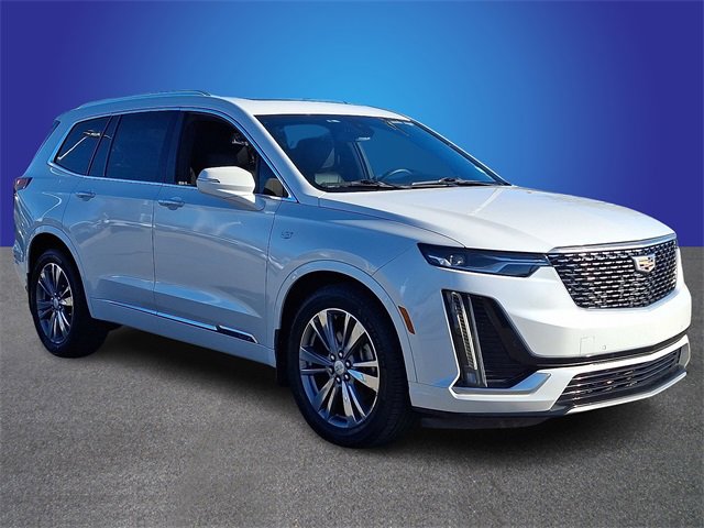 Used 2020 Cadillac XT6 Premium Luxury image 3