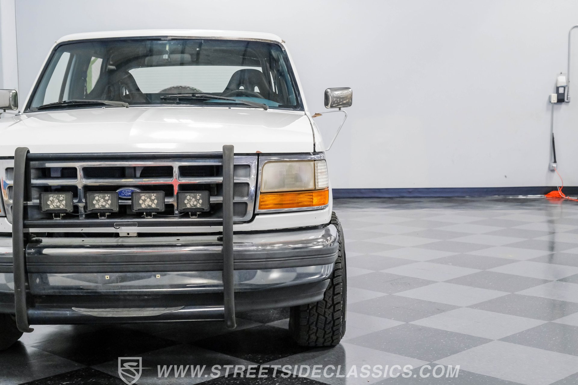 Used 1994 Ford Bronco XLT image 18