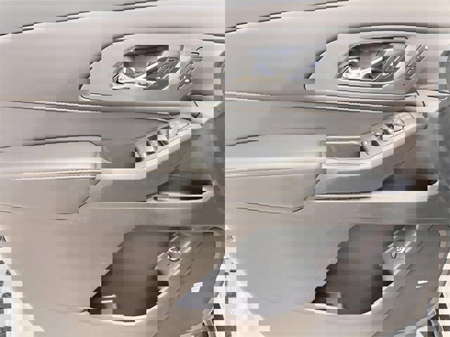 Certified 2021 Chevrolet Traverse Premier w/ Redline Edition image 29