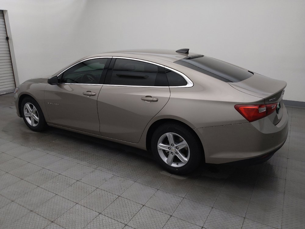 Used 2025 Chevrolet Malibu LS FWD image 3